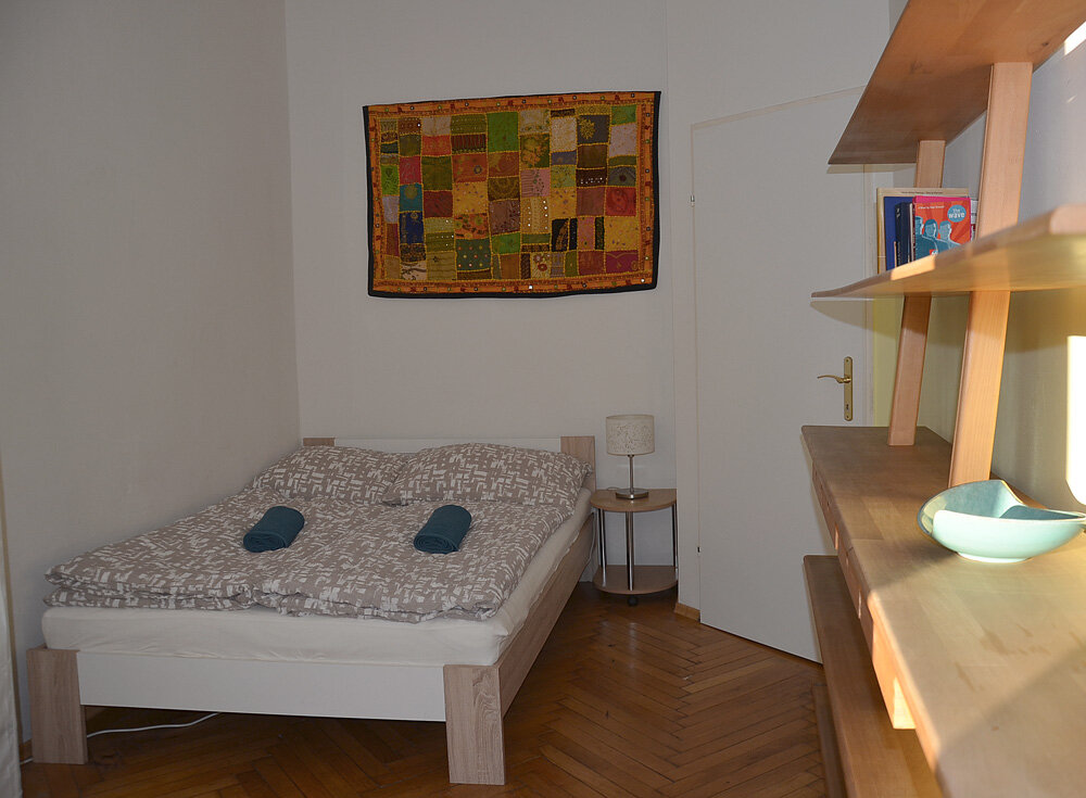 Schlafzimmer 2