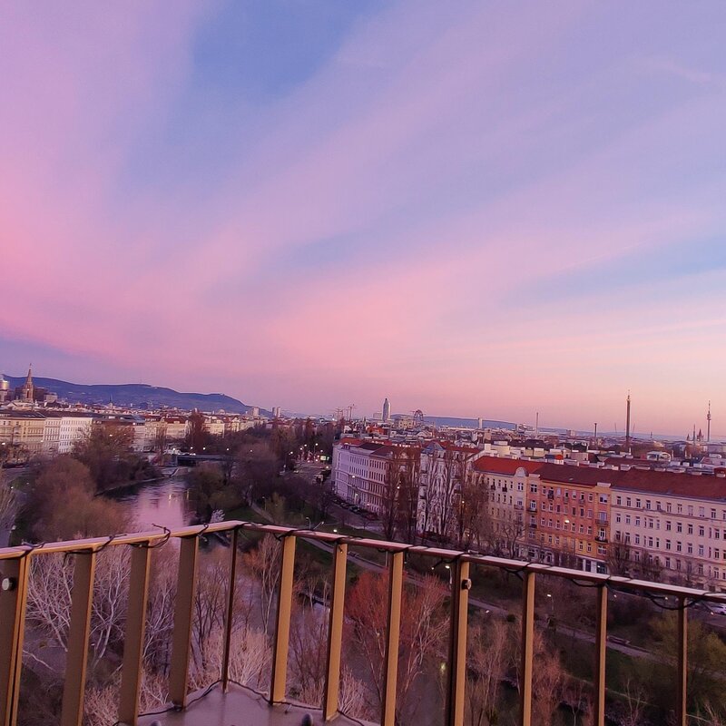 Sonnenuntergang über der Stadt | © Petra Messinger 