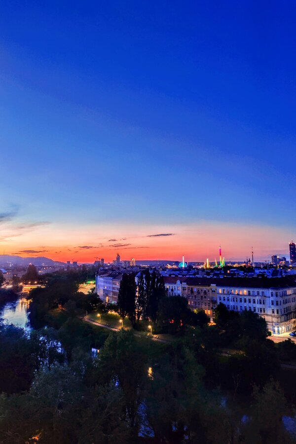 Blick auf den beleuchteten Prater | © Petra Messinger 