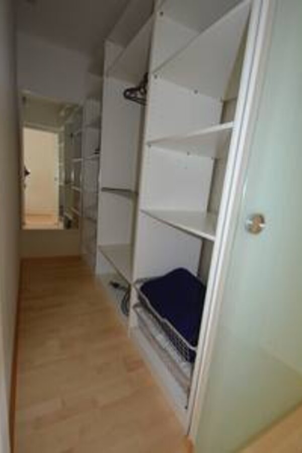 Schrankraum Schlafzimmer 2