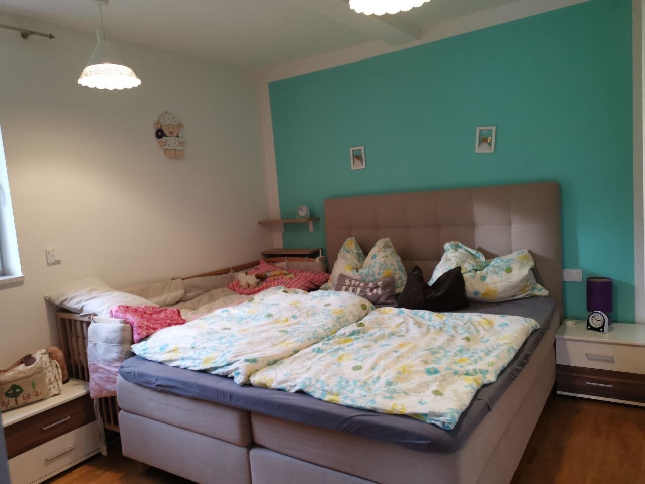 Bedroom with 180x200cm bed