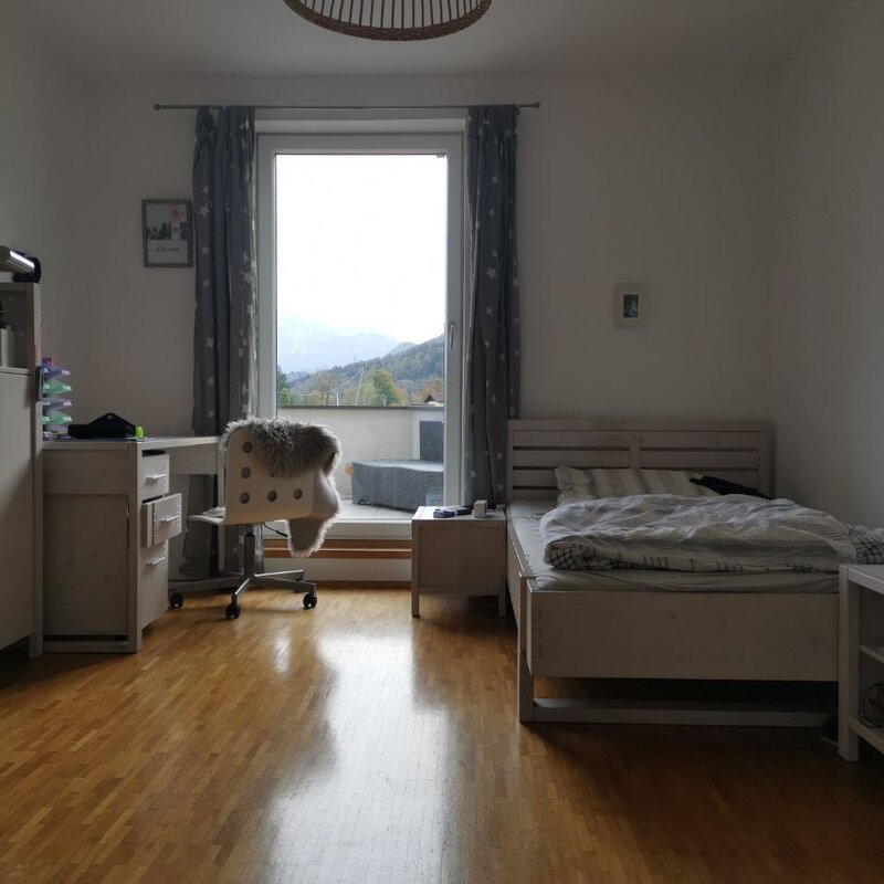 Bedroom with 100x200cm bed