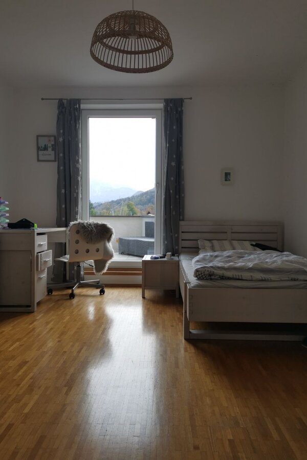 Bedroom with 100x200cm bed