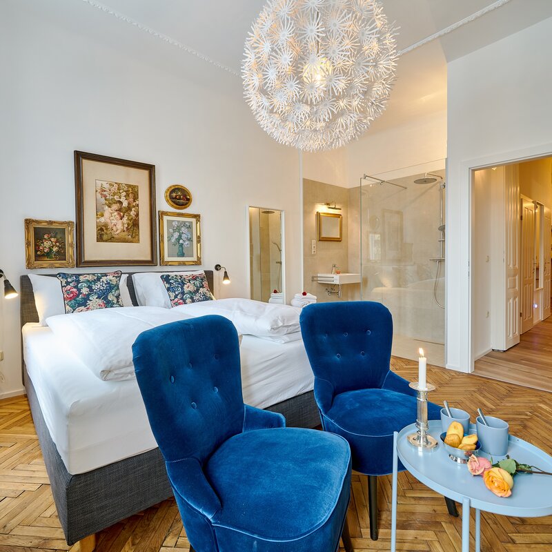 Sleeping Room FLOWERPOWER