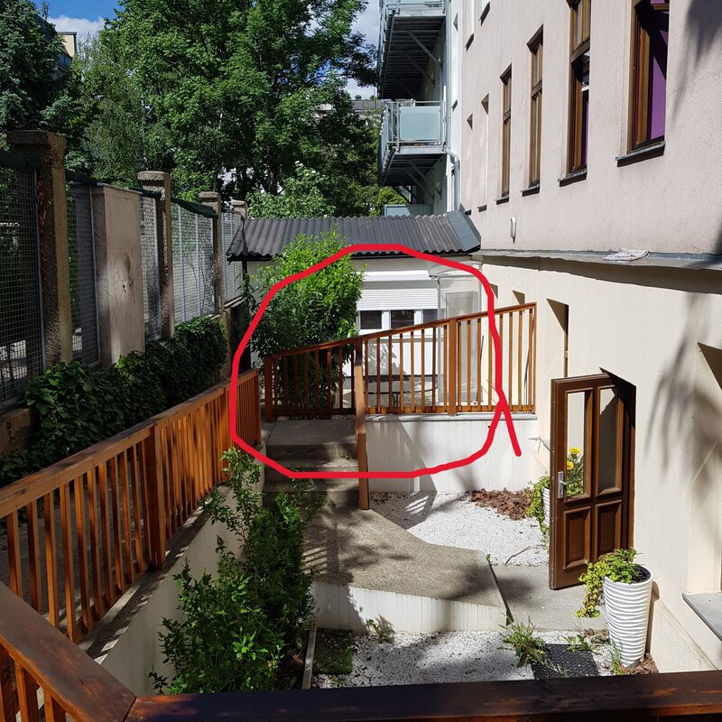 Eingangsbereich mit Sitzplatz