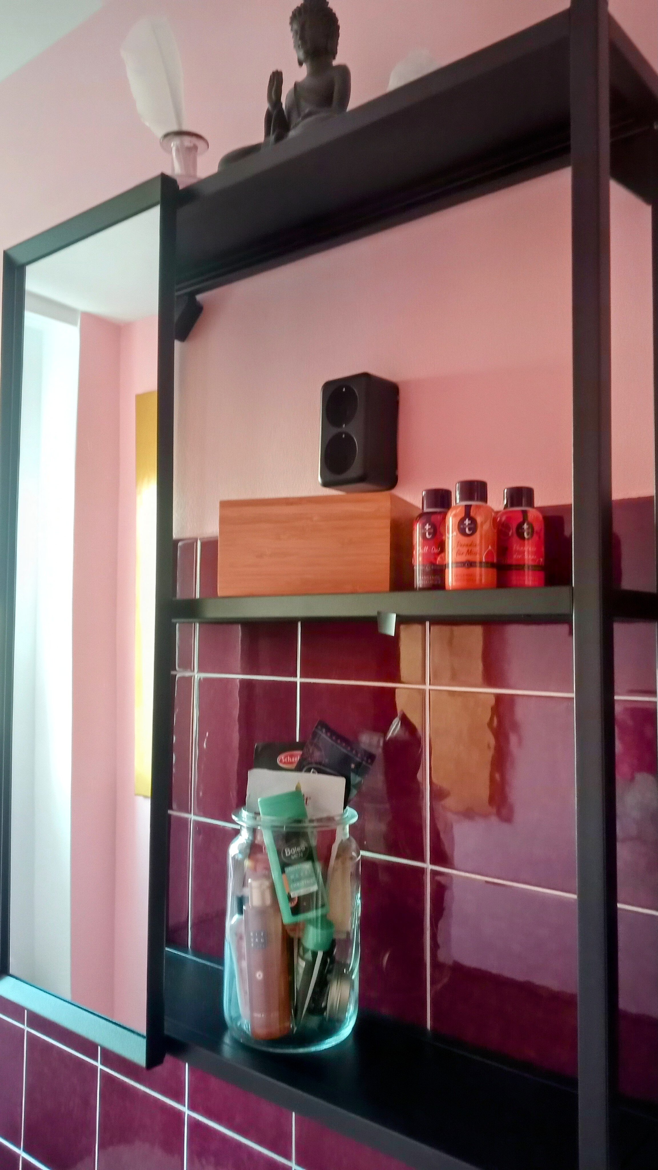 Bathroom detail