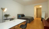Schlafzimmer/Wohnraum