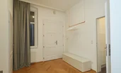 Vorraum/Garderobe