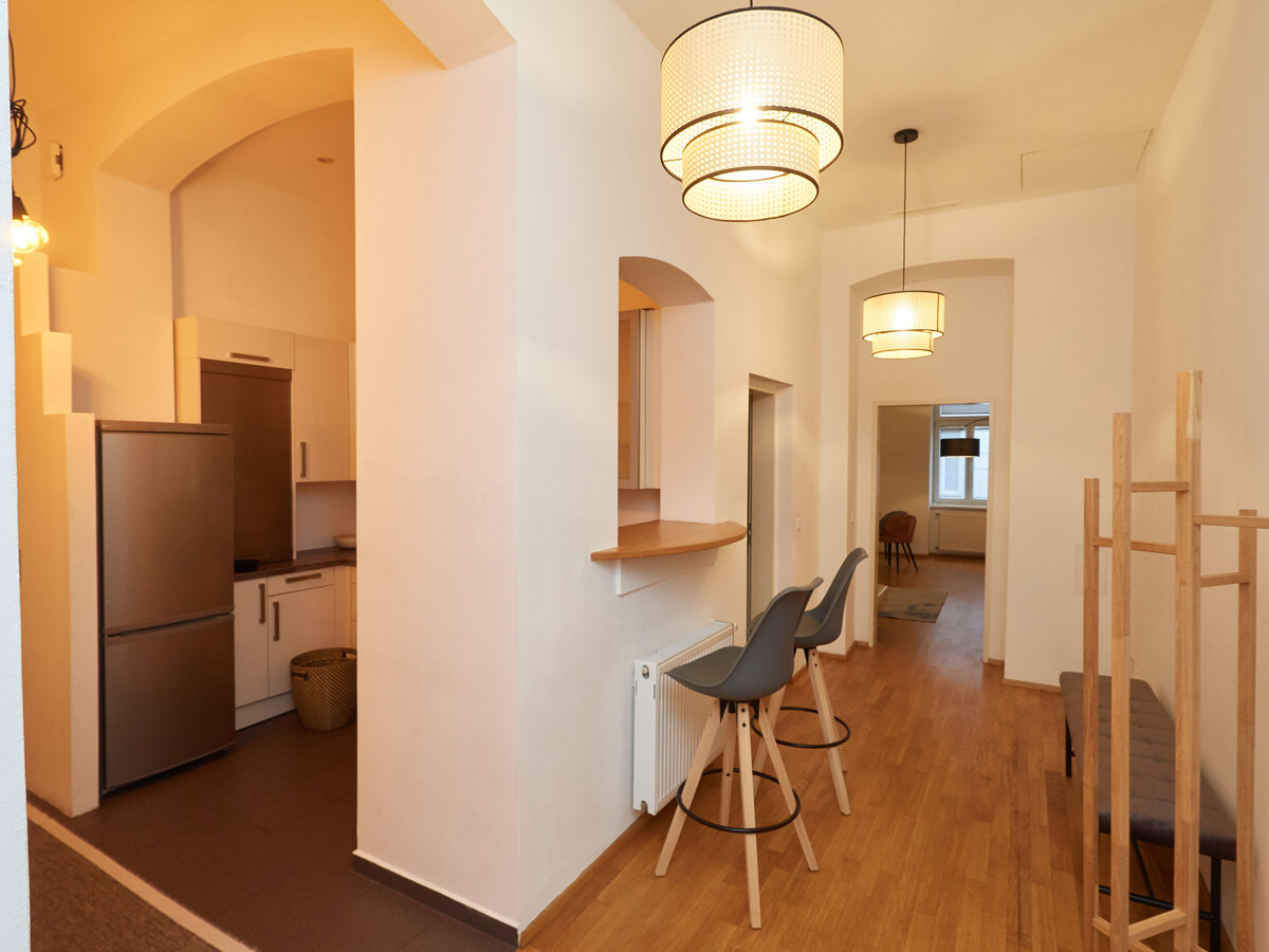 Küche, Hochtisch, Garderobe