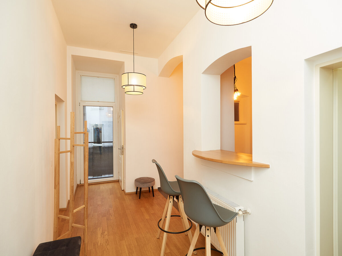 Küche, Hochtisch, Garderobe