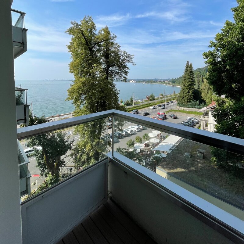 Balkon mit Seeblick – Studio Kurzzeitmiete Bregenz, Wohnen auf Zeit für 1 bis 6 Monate