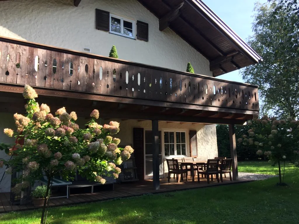 Bezaubernde Gartenwohnung nähe Wallersee 