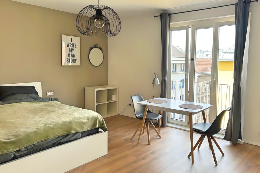 Möbliertes 1-Zimmer Apartment mit Balkon – Kurzzeitmiete Wien, Wohnen auf Zeit für 1 bis 6 Monate.