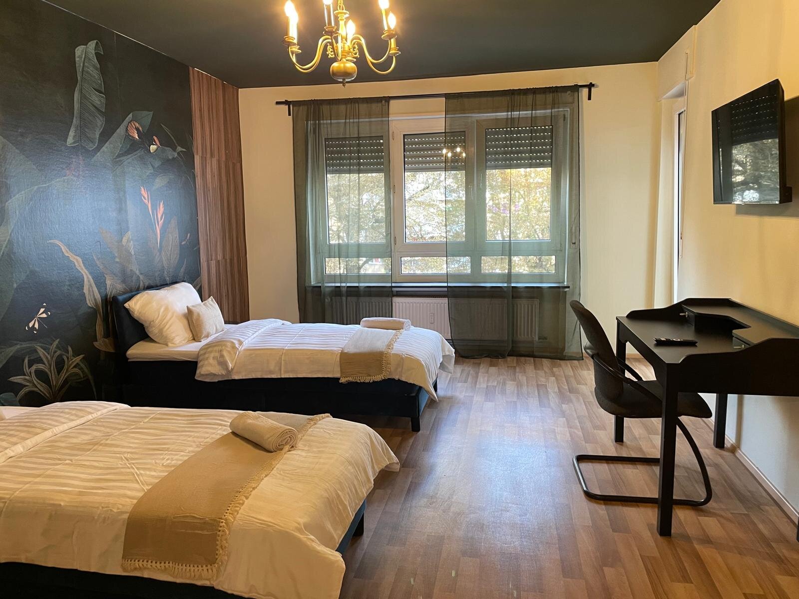 Room Giro