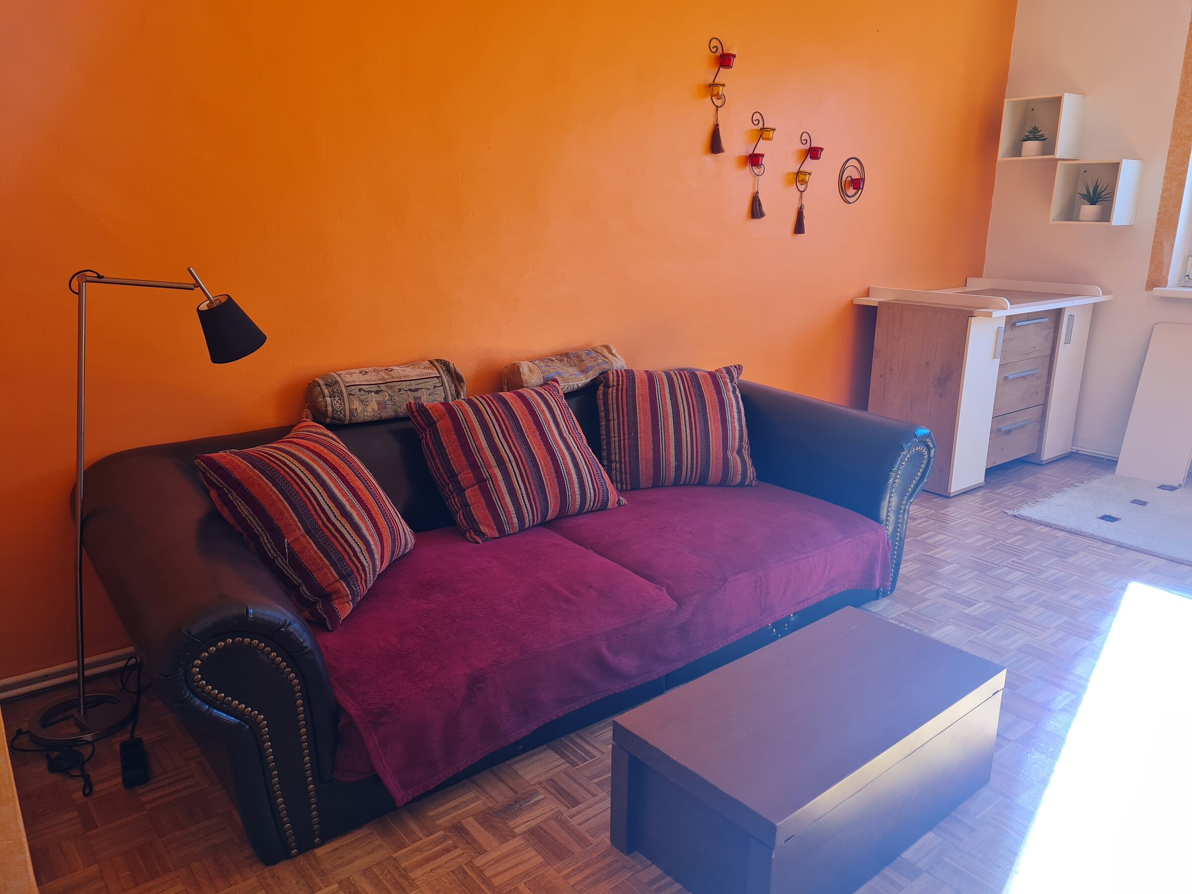 Wohnzimmer / Große Couch  | © Stefan Baloh 