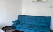 Arbeitszimmer / ausziehbare Schlafcouch  | © Stefan Baloh 