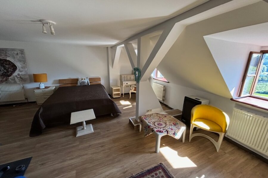 Schlafzimmer 1