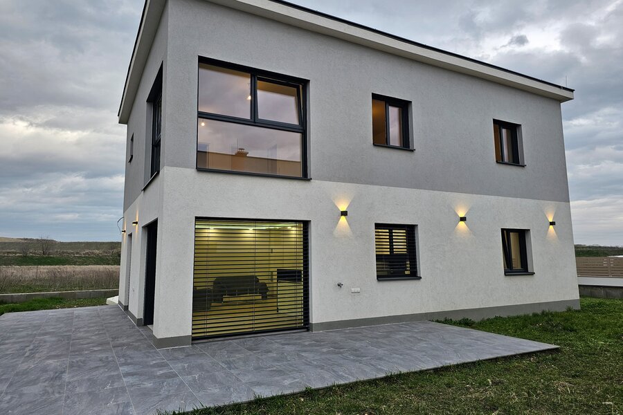 Modern detached house with terrace – short-term rental & temporary housing for 1 to 6 months in Untersiebenbrunn