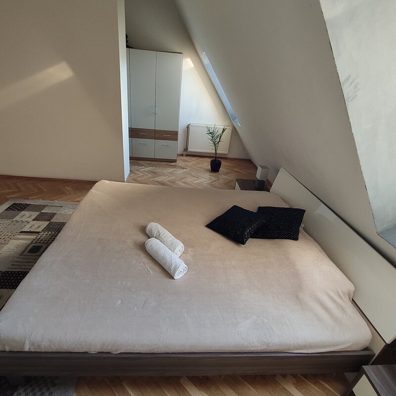 großes Schlafzimmer