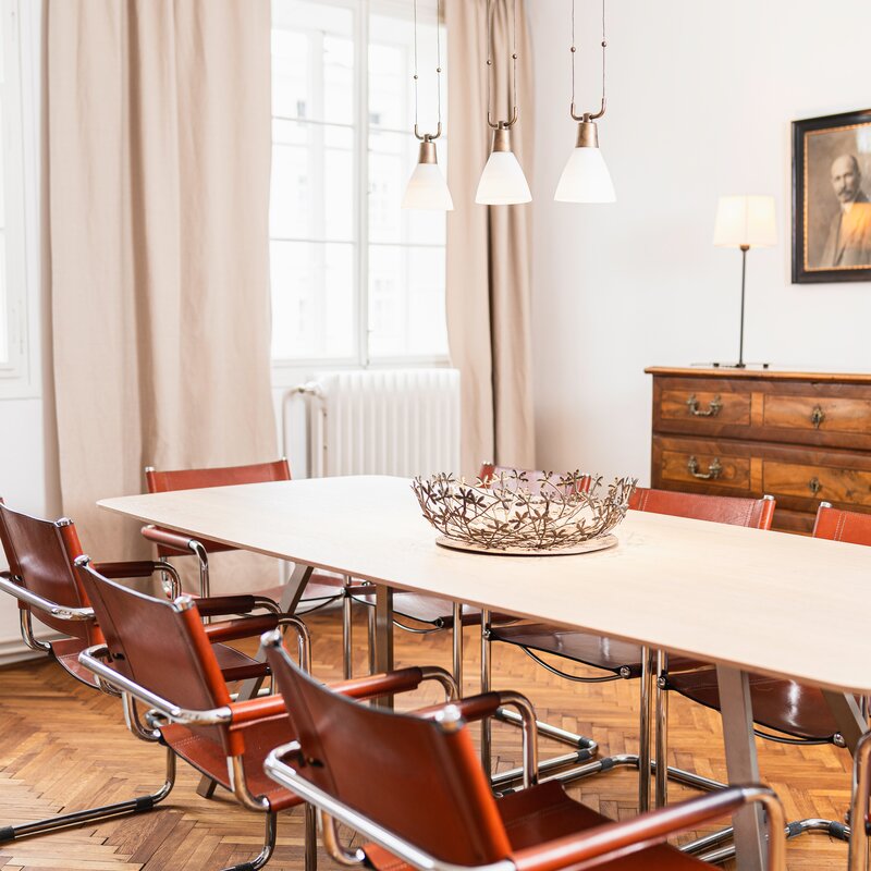Geräumiges Ess-/Arbeitszimmer | © Stephanie Scheffenacker