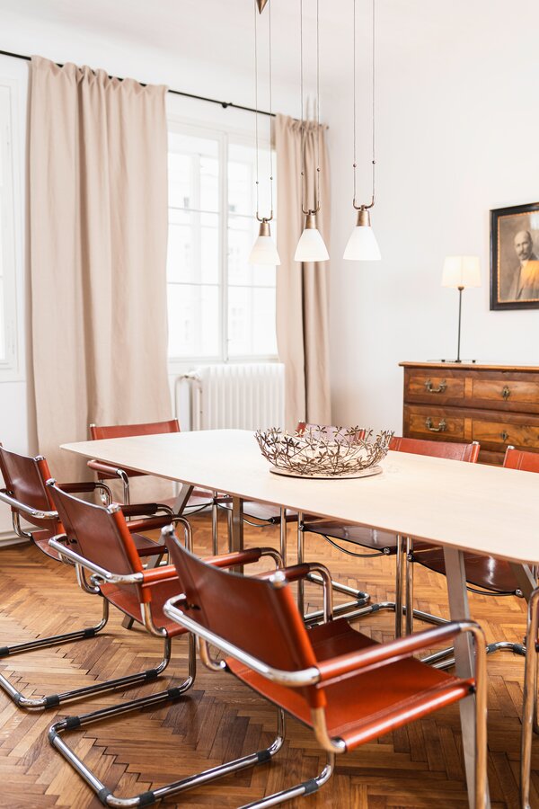 Geräumiges Ess-/Arbeitszimmer | © Stephanie Scheffenacker