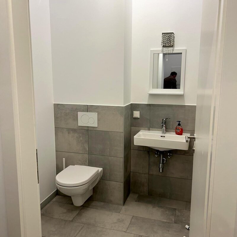 Badezimmer mit Badewanne