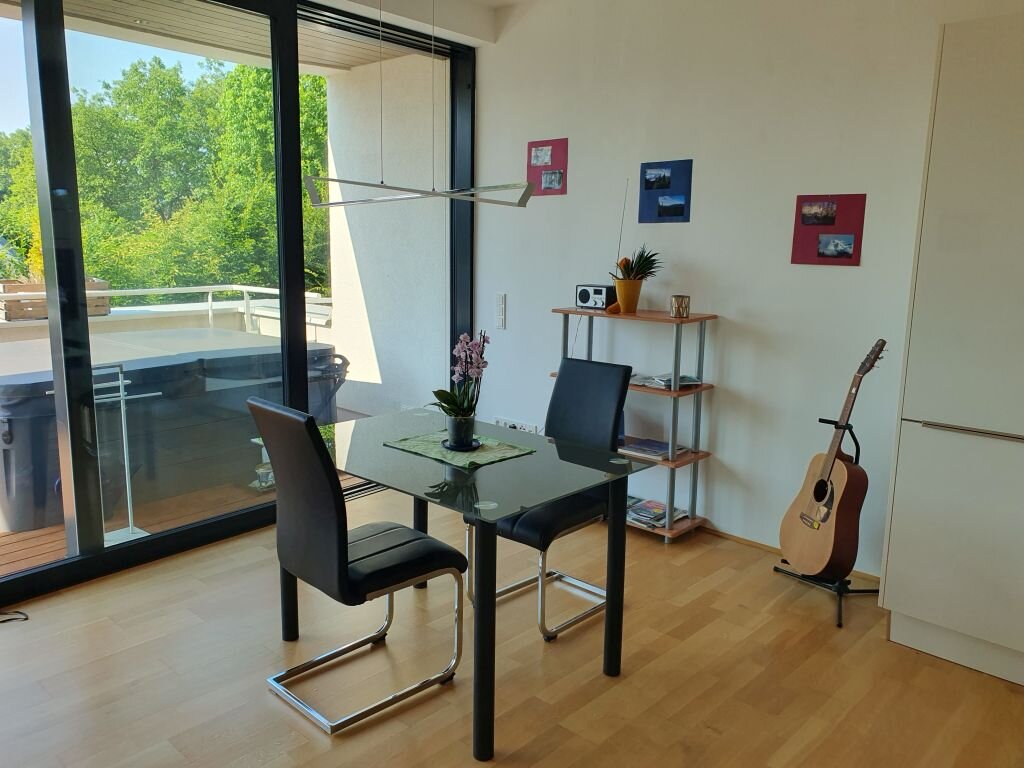 Lounge 1