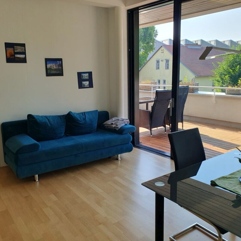Lounge 2