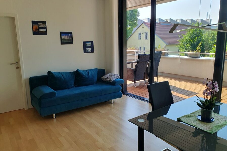 Lounge 2
