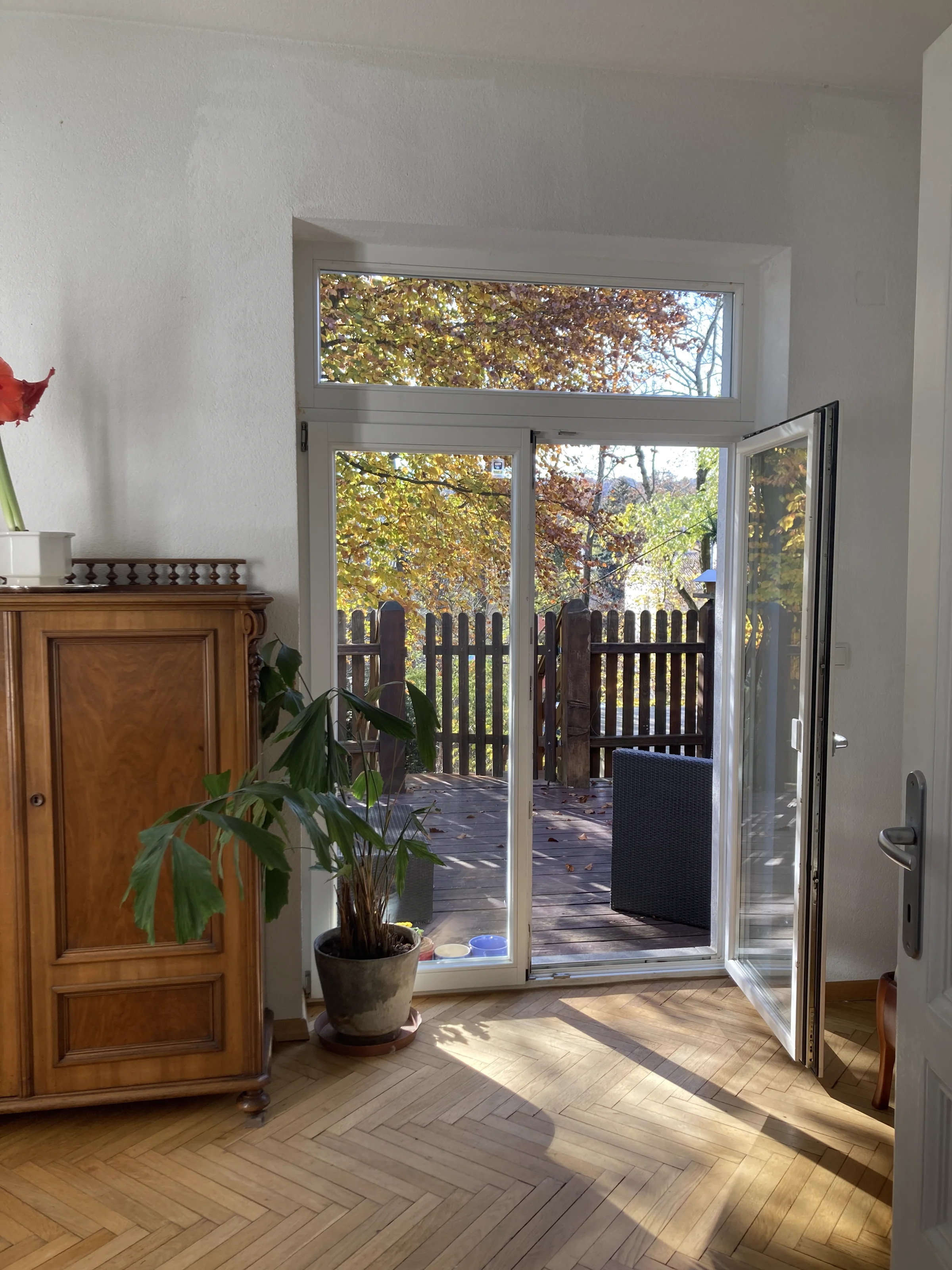 Schlafzimmer mit Balkon