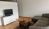Living room with TV (incl. Netflix)