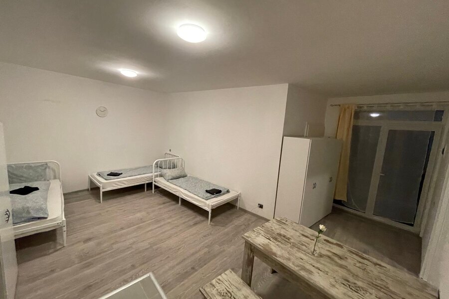 Erste Schlafzimmer 