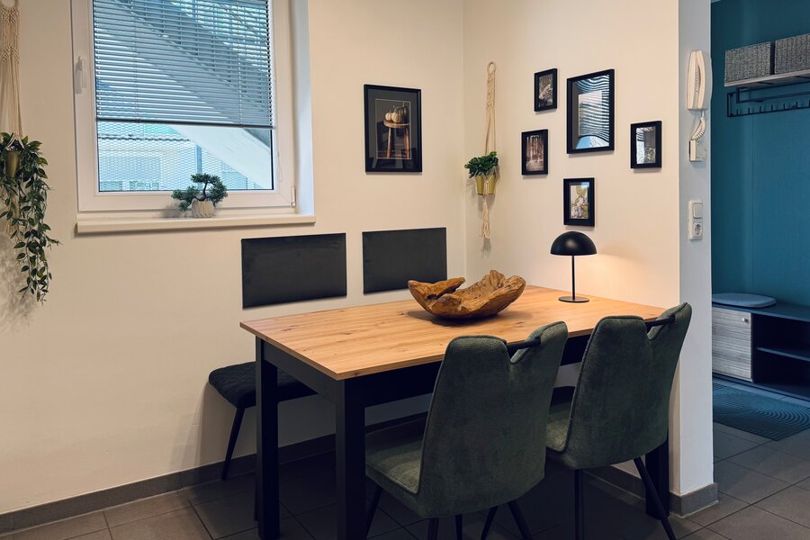 Dining area for 4 people