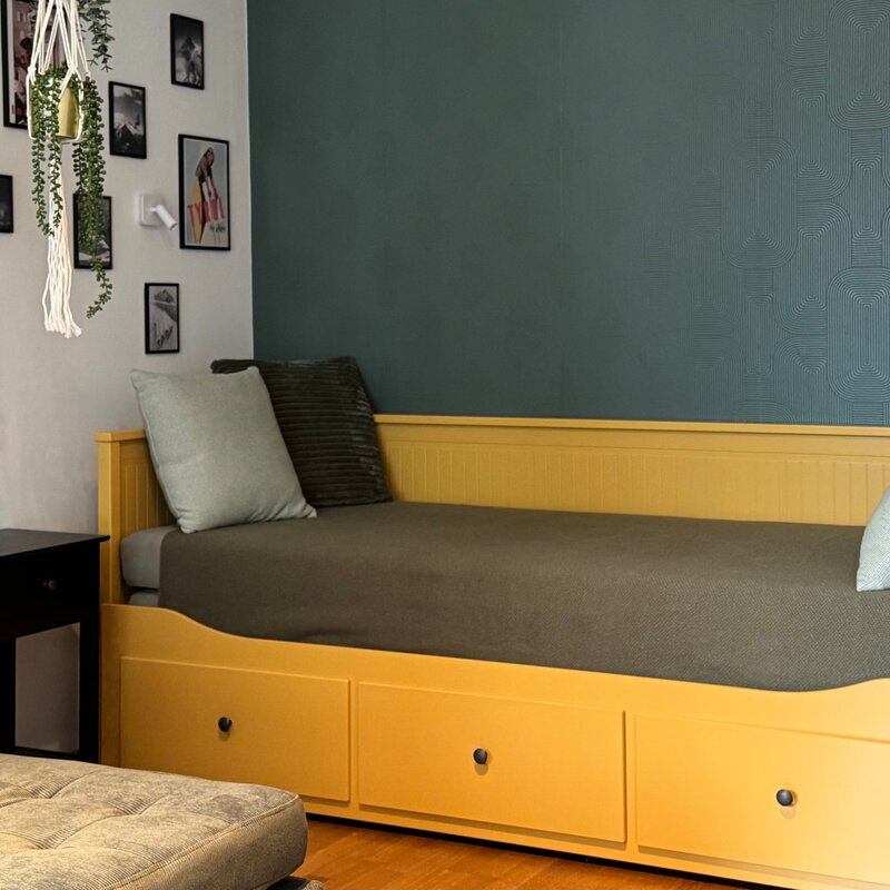 Lese-Ecke oder Bett für 3. Person
