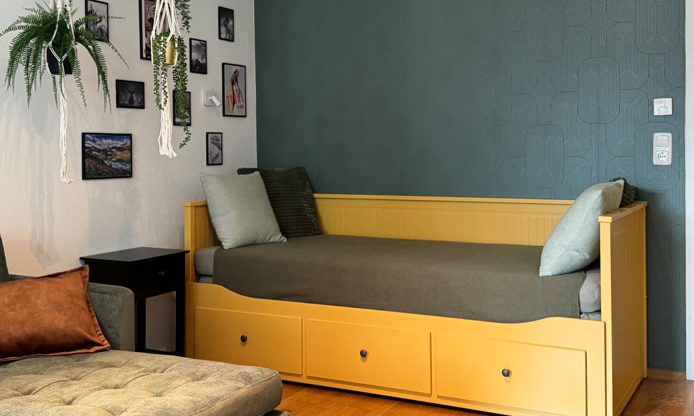 Lese-Ecke oder Bett für 3. Person