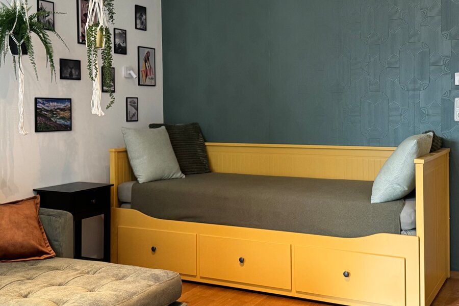 Lese-Ecke oder Bett für 3. Person
