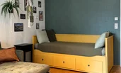 Reading corner or bed for 3rd person