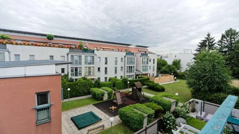 Der Blick aus der Wohnung ug 