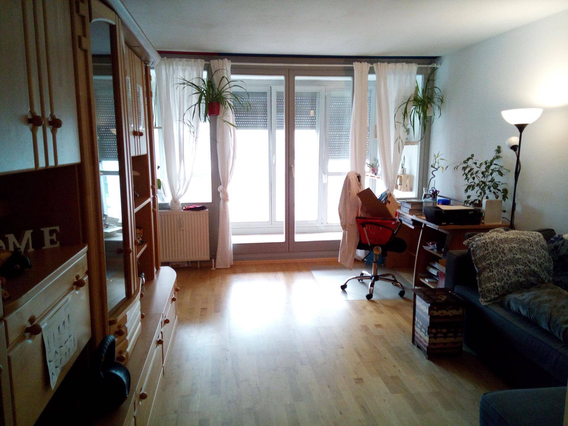 Mit Blick zur Loggia 