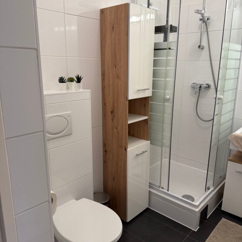Heisl und Dusche