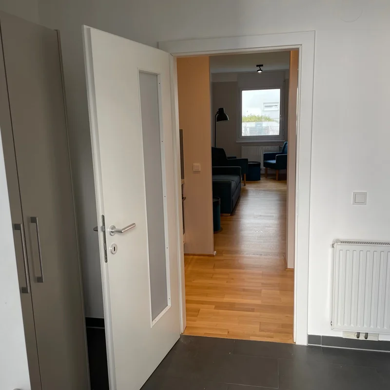 Eingang vom Vorraum in die Küche