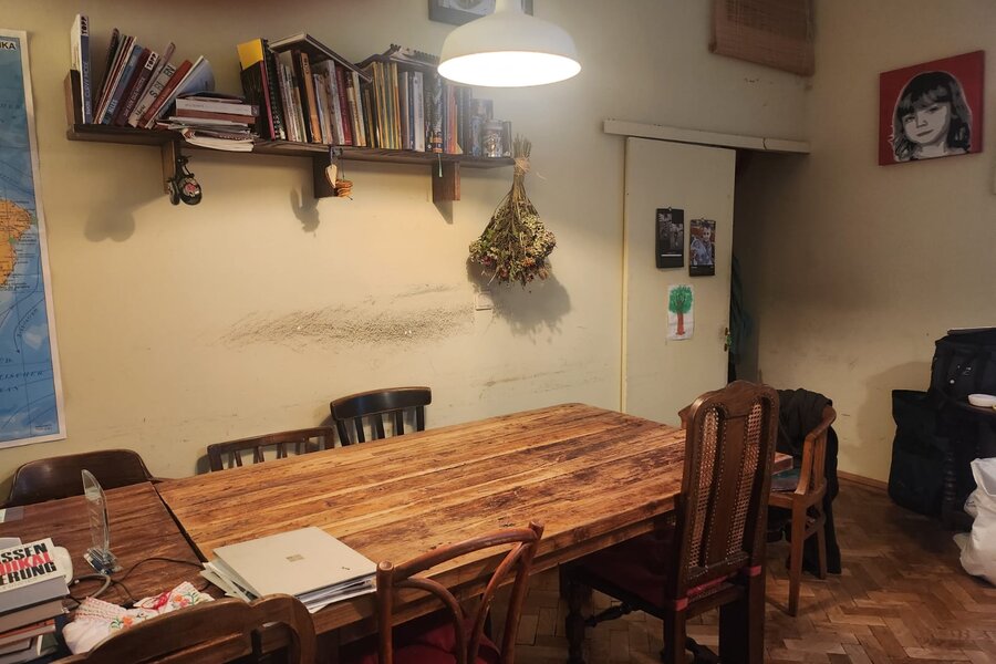 Küche Esstisch | © Elisabeth Zinschitz