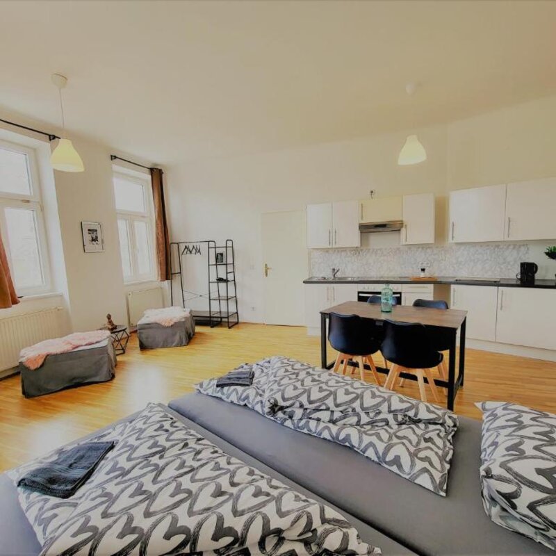 Helles 1-Zimmer Apartment mit Essbereich & Küche – Kurzzeitmiete Wien, Wohnen auf Zeit für 1 bis 6 Monate