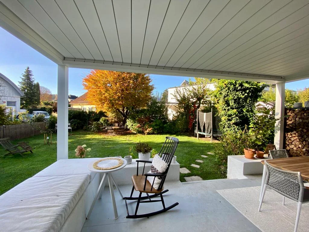 Überdachte Terrasse 