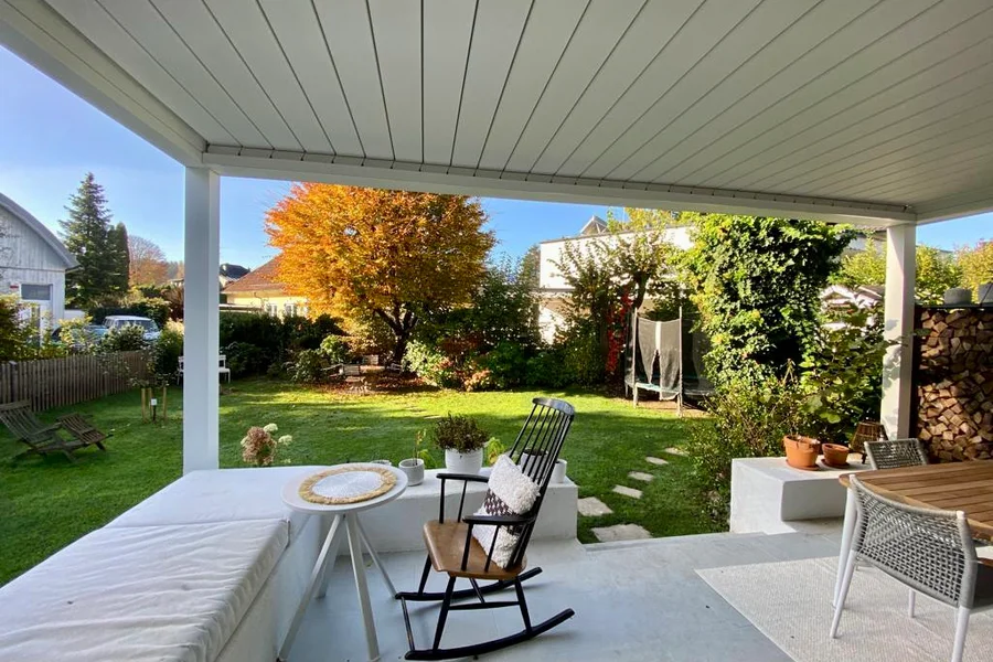 Überdachte Terrasse 