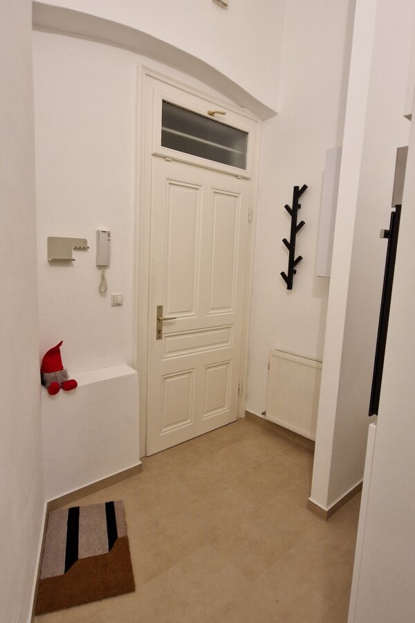 Eingangsbereich mit Garderobe | © GG