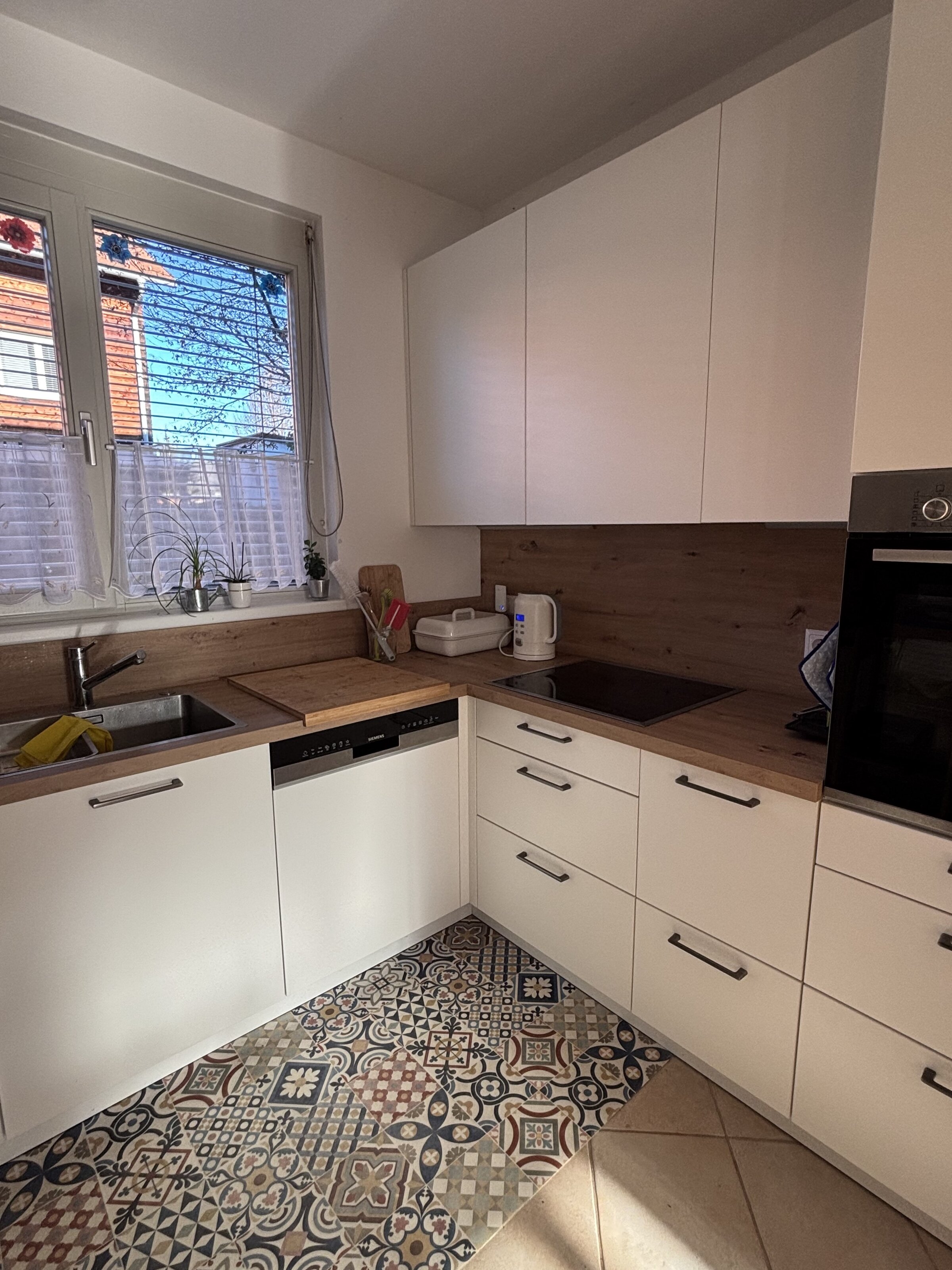 Geschirrspüler, Herd, Backofen ...