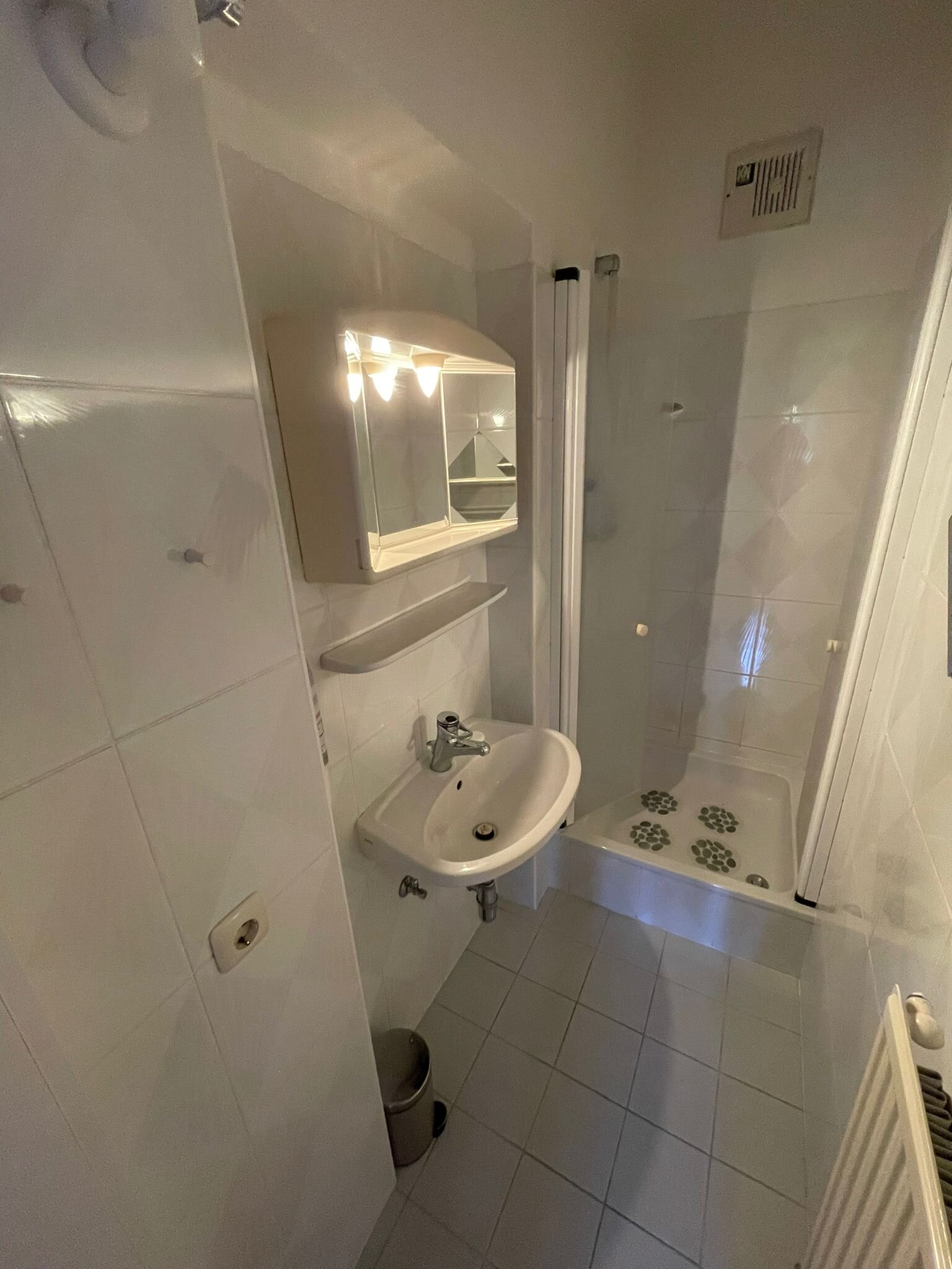 Kl. En-Suite-Badezimmer