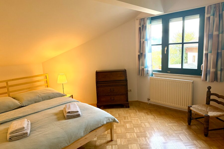 Schlafzimmer 2