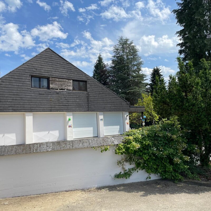 Outside view of the apartment 